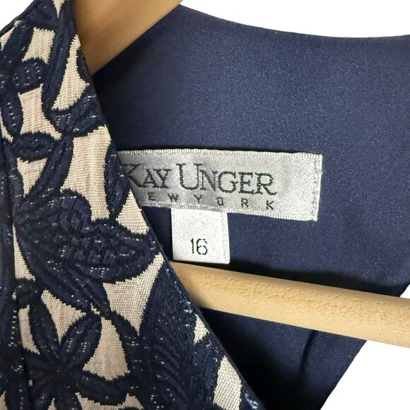 Kay Unger Navy Floral Jacquard Sleeveless Sheath Cocktail Dress Size 16 - Picture 2 of 9